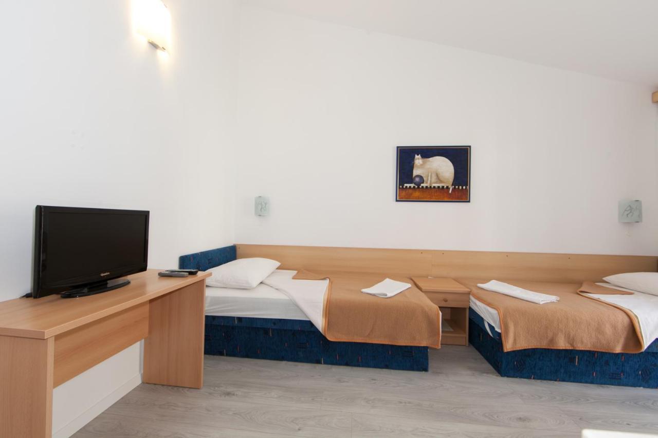 Klaricic Apartment Zivogosce