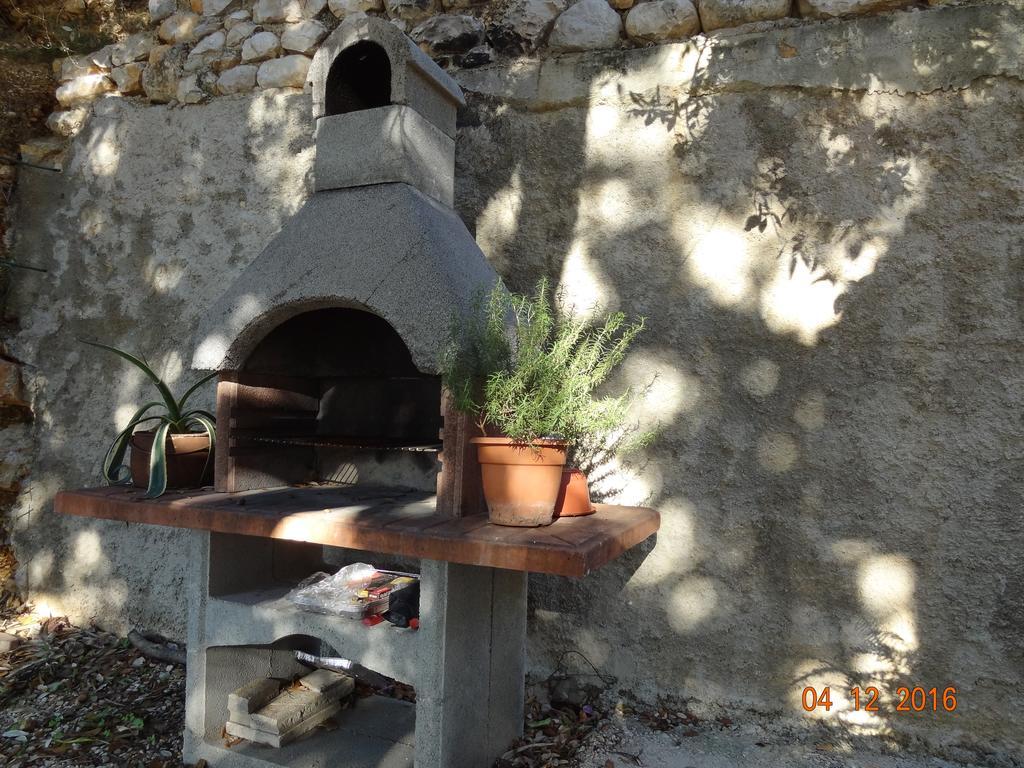 Apartment Klaricic Zivogosce