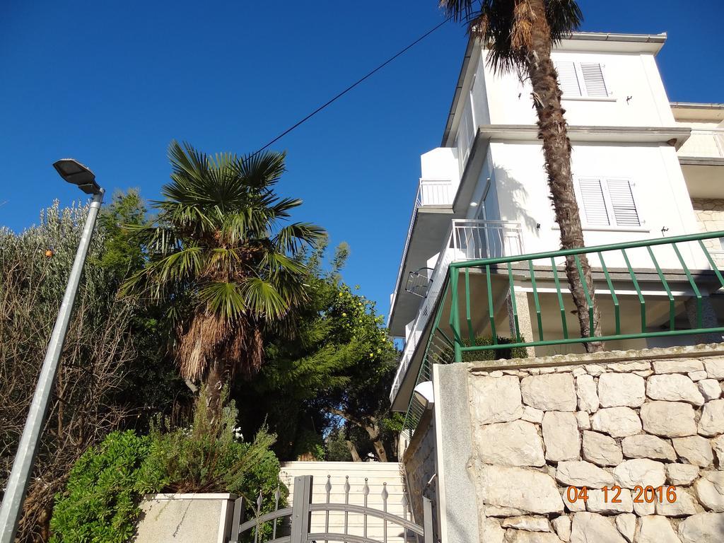 Apartment Klaricic Zivogosce